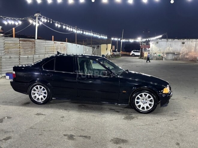 BMW 318 1993, 270,000 km - 1.8 л - Bakı