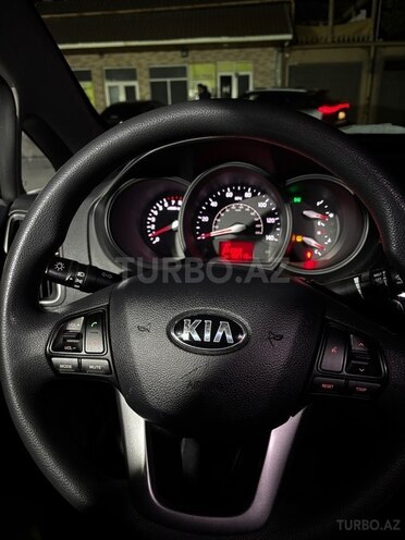 Kia Rio 2016, 104,000 km - 1.6 l - Bakı