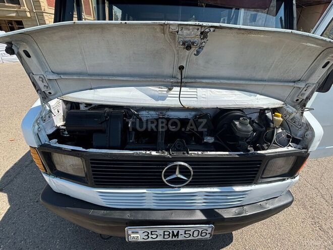 Mercedes 208 D 1993, 223,361 km - 2.3 l - Tovuz