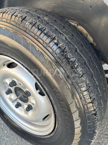 Mercedes 208 D 1993, 223,361 km - 2.3 l - Tovuz