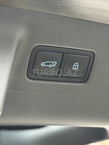 Hyundai Santa Fe 2026, 12,800 km - 1.6 l - Bakı