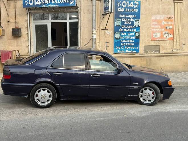 Mercedes C 200 1995, 415,266 km - 2.0 л - Bakı
