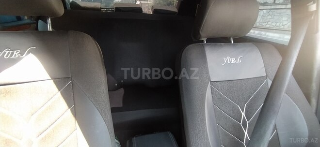 Mercedes E 280 1999, 300,000 km - 2.8 l - Qobustan