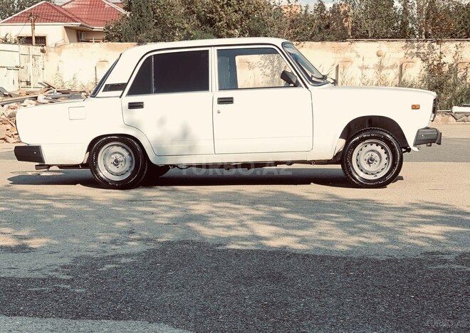 LADA (VAZ) 2107 2009, 90,000 km - 1.6 л - Bakı