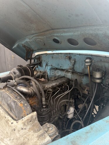ZIL 130 1992, 300,000 km - 6.0 l - Gəncə