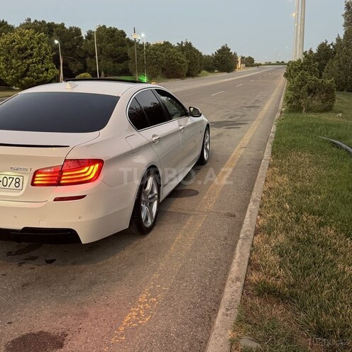 BMW 528 2016, 207,700 km - 2.0 л - Bakı