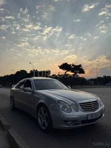 Mercedes E 320 2003, 29,999 km - 3.2 l - Bakı
