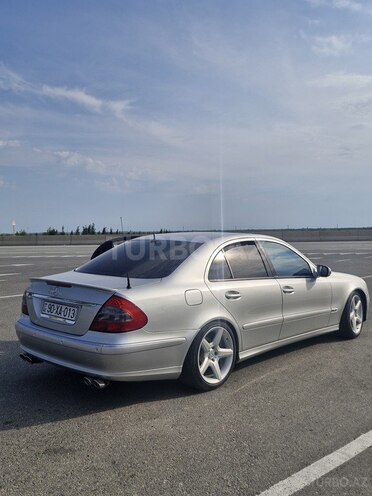 Mercedes E 320 2003, 29,999 km - 3.2 l - Bakı