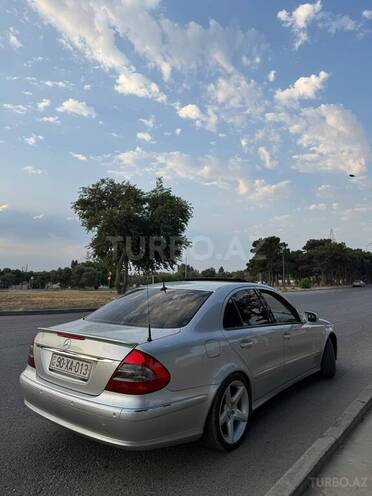 Mercedes E 320 2003, 29,999 km - 3.2 l - Bakı