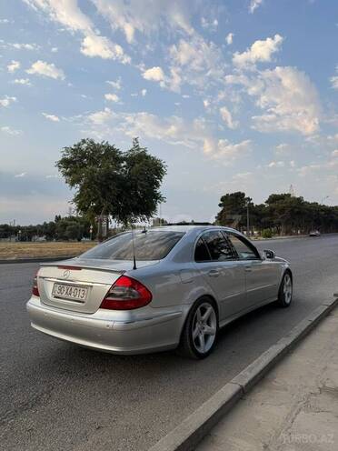 Mercedes E 320 2003, 29,999 km - 3.2 l - Bakı