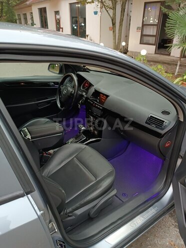 Opel Astra 2004, 219,000 km - 1.8 l - Bakı