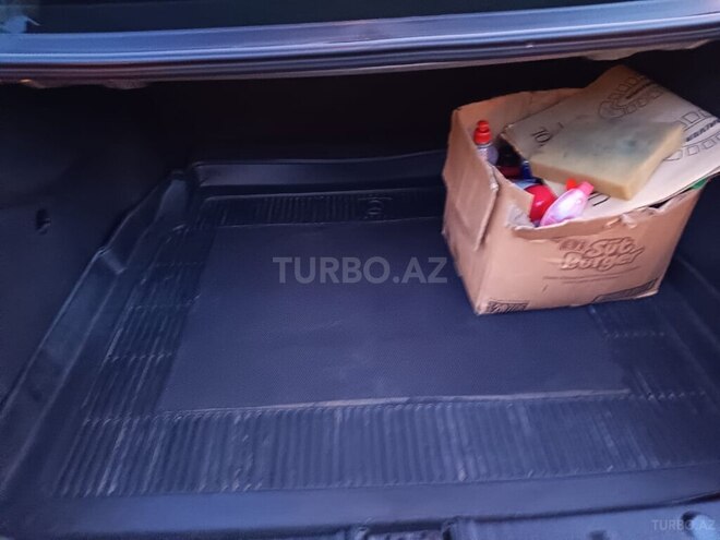 Mercedes E 270 2002, 380,000 km - 2.7 l - Bakı