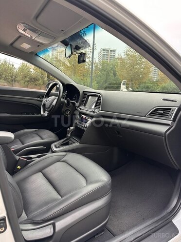 Hyundai Avante 2017, 148,000 km - 1.6 l - Bakı