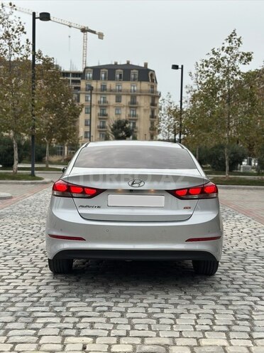 Hyundai Avante 2017, 148,000 km - 1.6 l - Bakı