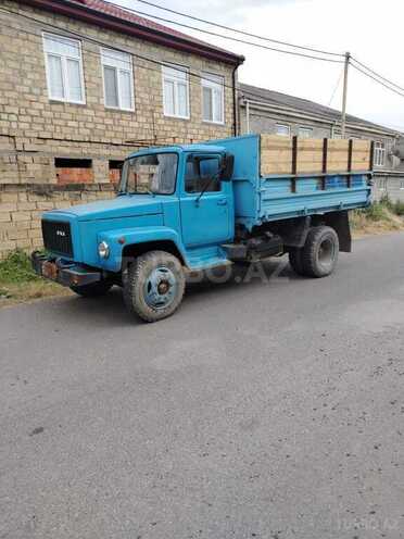 GAZ  1992, 112,000 km - 4.8 л - Quba