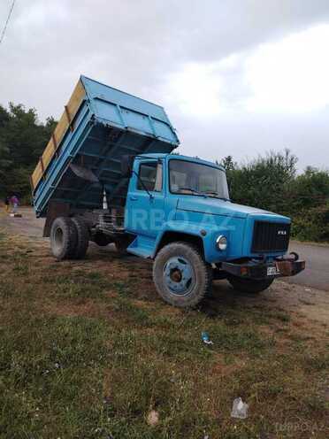 GAZ  1992, 112,000 km - 4.8 л - Quba