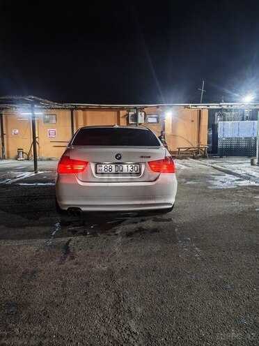 BMW 330 2011, 300,000 km - 3.0 л - Bakı