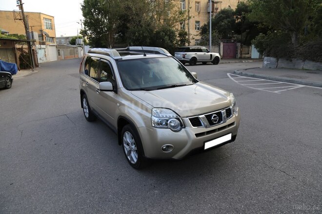 Nissan X-Trail 2012, 175,000 km - 2.5 л - Bakı