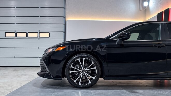 Toyota Camry 2017, 141,300 km - 2.5 l - Bakı