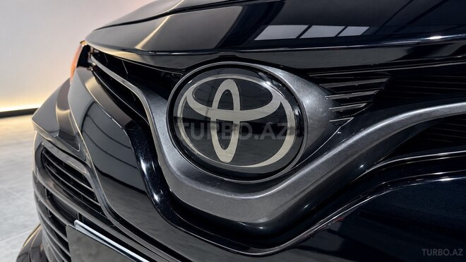 Toyota Camry 2017, 141,300 km - 2.5 l - Bakı