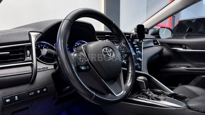 Toyota Camry 2017, 141,300 km - 2.5 l - Bakı