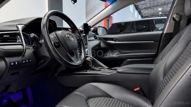 Toyota Camry 2017, 141,300 km - 2.5 l - Bakı