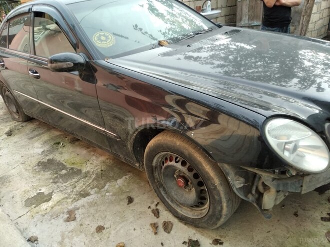 Mercedes E 270 2003, 342,000 km - 2.7 l - İmişli