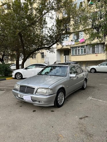 Mercedes C 240 1998, 360,000 km - 2.4 л - Bakı