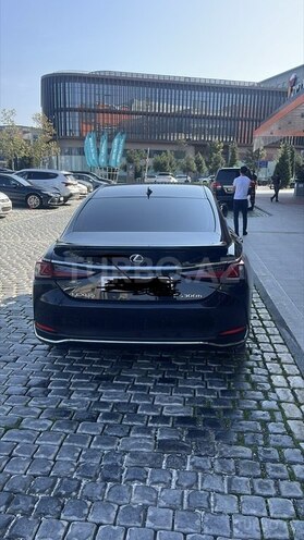 Lexus ES 300h 2021, 251,000 km - 2.5 л - Bakı