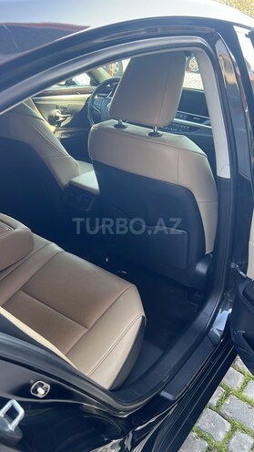 Lexus ES 300h 2021, 251,000 km - 2.5 л - Bakı