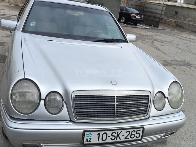 Mercedes E 230 1996, 280,000 km - 2.3 l - Bakı