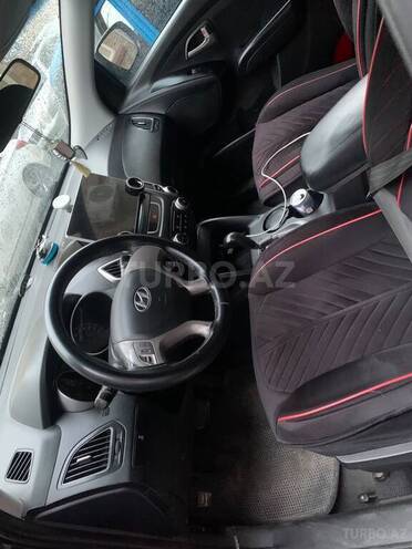 Hyundai ix35 2013, 198,000 km - 2.0 л - Gəncə