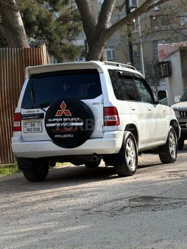 Mitsubishi Pajero io 2000, 200,000 km - 1.8 l - Bakı