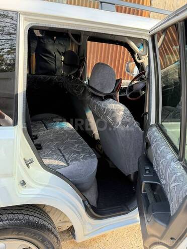 Mitsubishi Pajero io 2000, 200,000 km - 1.8 l - Bakı