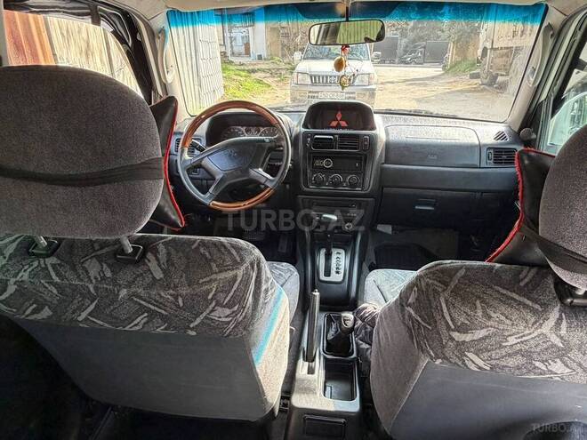 Mitsubishi Pajero io 2000, 200,000 km - 1.8 l - Bakı