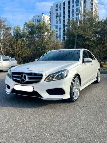 Mercedes E 250 2015, 278,000 km - 2.1 л - Bakı