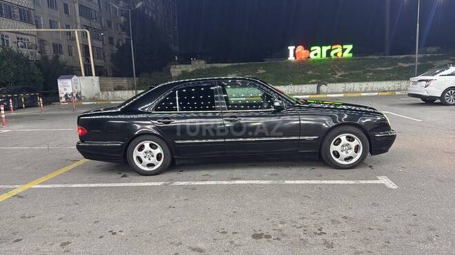 Mercedes E 270 2000, 473,000 km - 2.7 l - Bakı
