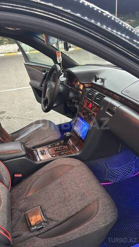 Mercedes E 270 2000, 473,000 km - 2.7 l - Bakı