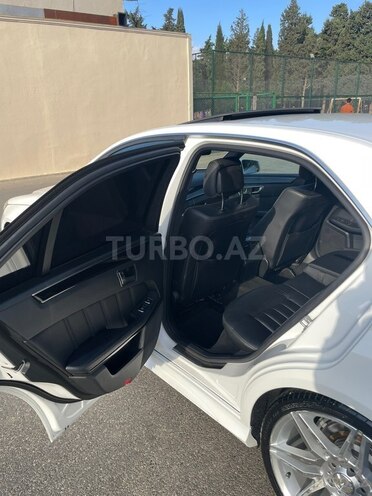 Mercedes E 250 2015, 278,000 km - 2.1 л - Bakı