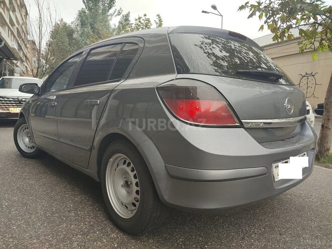 Opel Astra 2006, 312,000 km - 1.4 l - Bakı