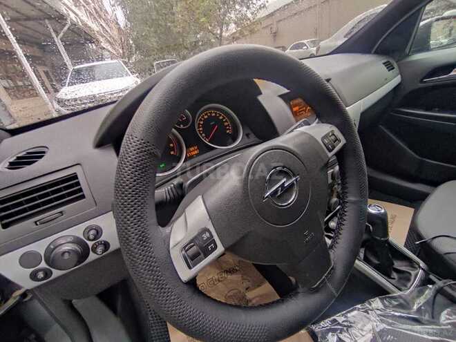 Opel Astra 2006, 312,000 km - 1.4 l - Bakı