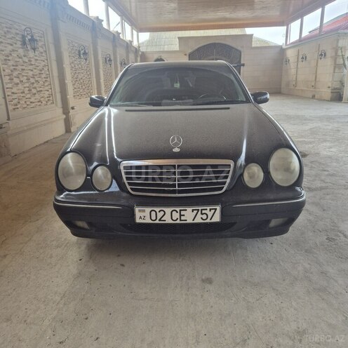 Mercedes E 320 2001, 456,000 km - 3.2 l - Hacıqabul