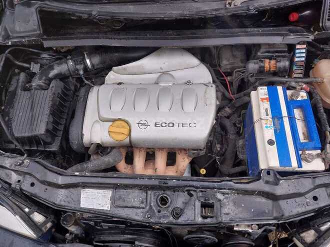 Opel Zafira 2001, 246,794 km - 1.8 л - Sumqayıt