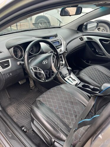 Hyundai Elantra 2012, 220,000 km - 1.8 л - Sumqayıt