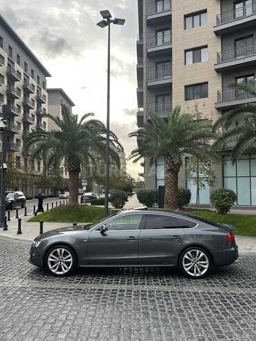 Audi A5 2014, 219,110 km - 2.0 l - Bakı