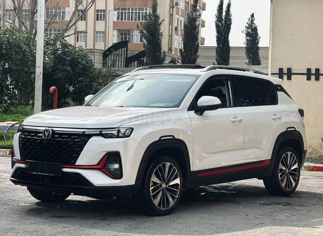 Changan CS 35 Plus 2023, 8,600 km - 1.4 l - Bakı