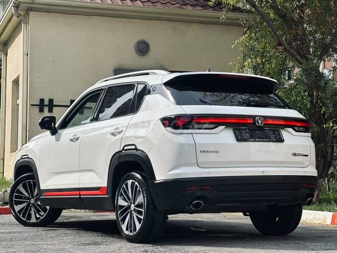 Changan CS 35 Plus 2023, 8,600 km - 1.4 l - Bakı