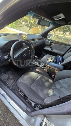 Mercedes E 270 2002, 383,112 km - 2.7 л - Bakı