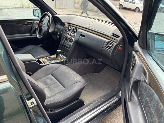 Mercedes E 230 1996, 470,536 km - 2.3 l - Bakı