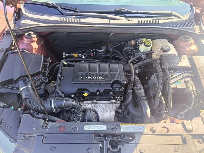 Chevrolet Cruze 2011, 197,131 km - 1.4 л - Qax